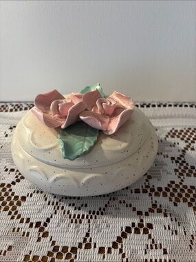 Decorative Enchanto Ceramic Trinket Box with Pink Rose Accent